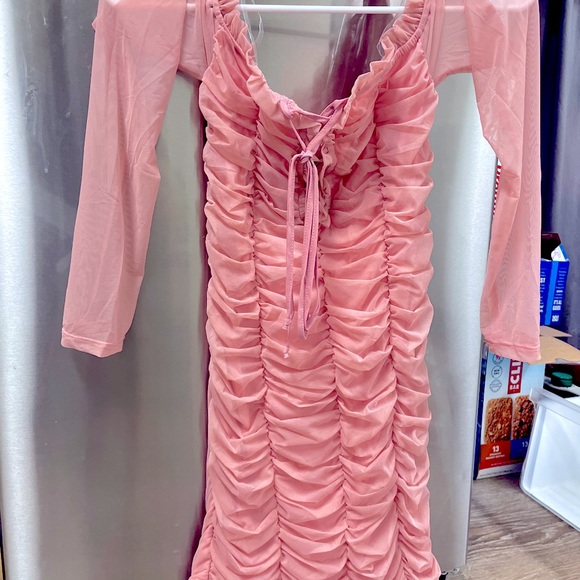 Dress - Picture 2 of 3